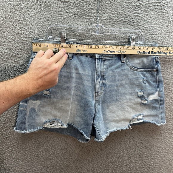 Time And Tru Shorts Womens 14 Blue High Rise Cut Off Distressed Denim Preppy - Picture 3 of 8
